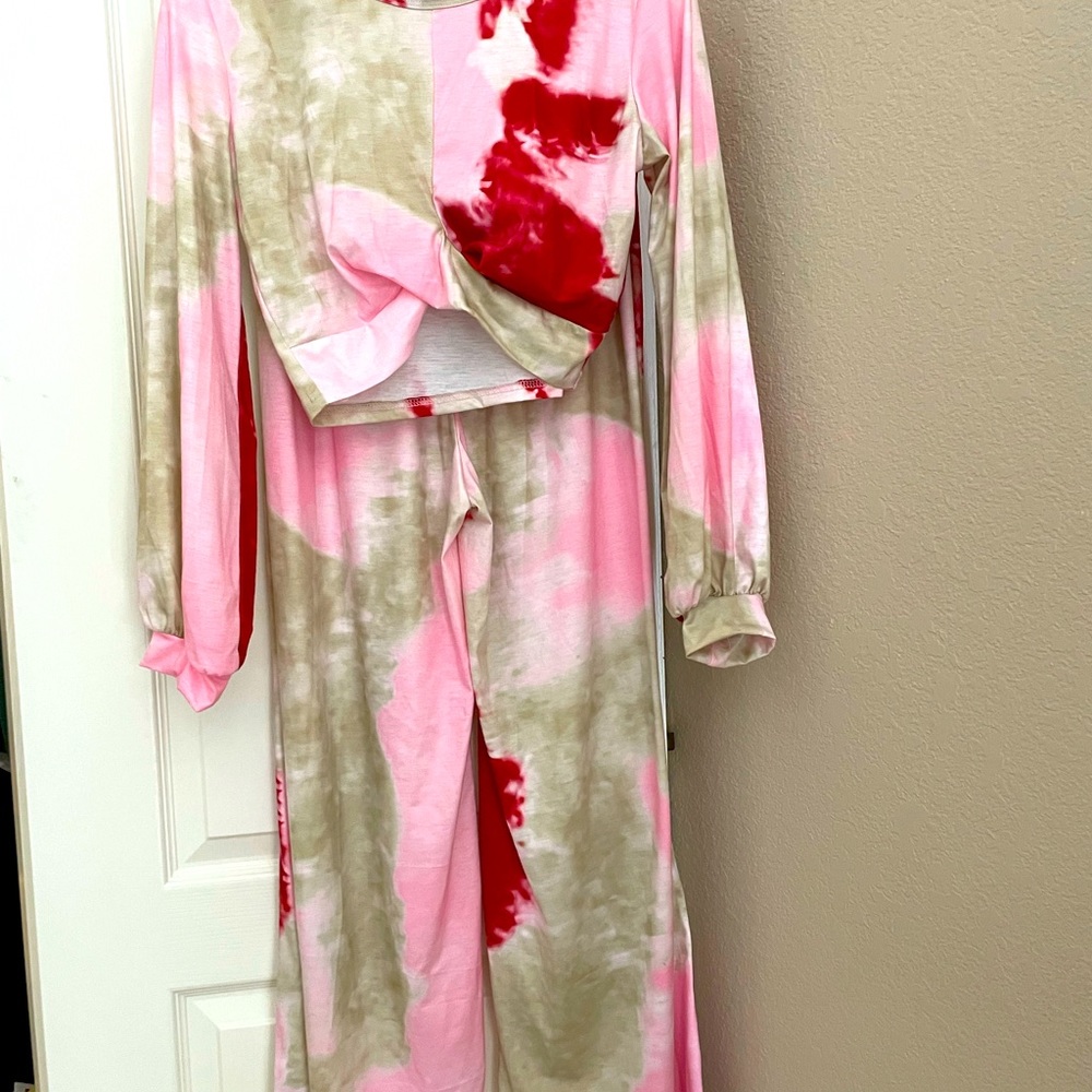 Soft tie dye set